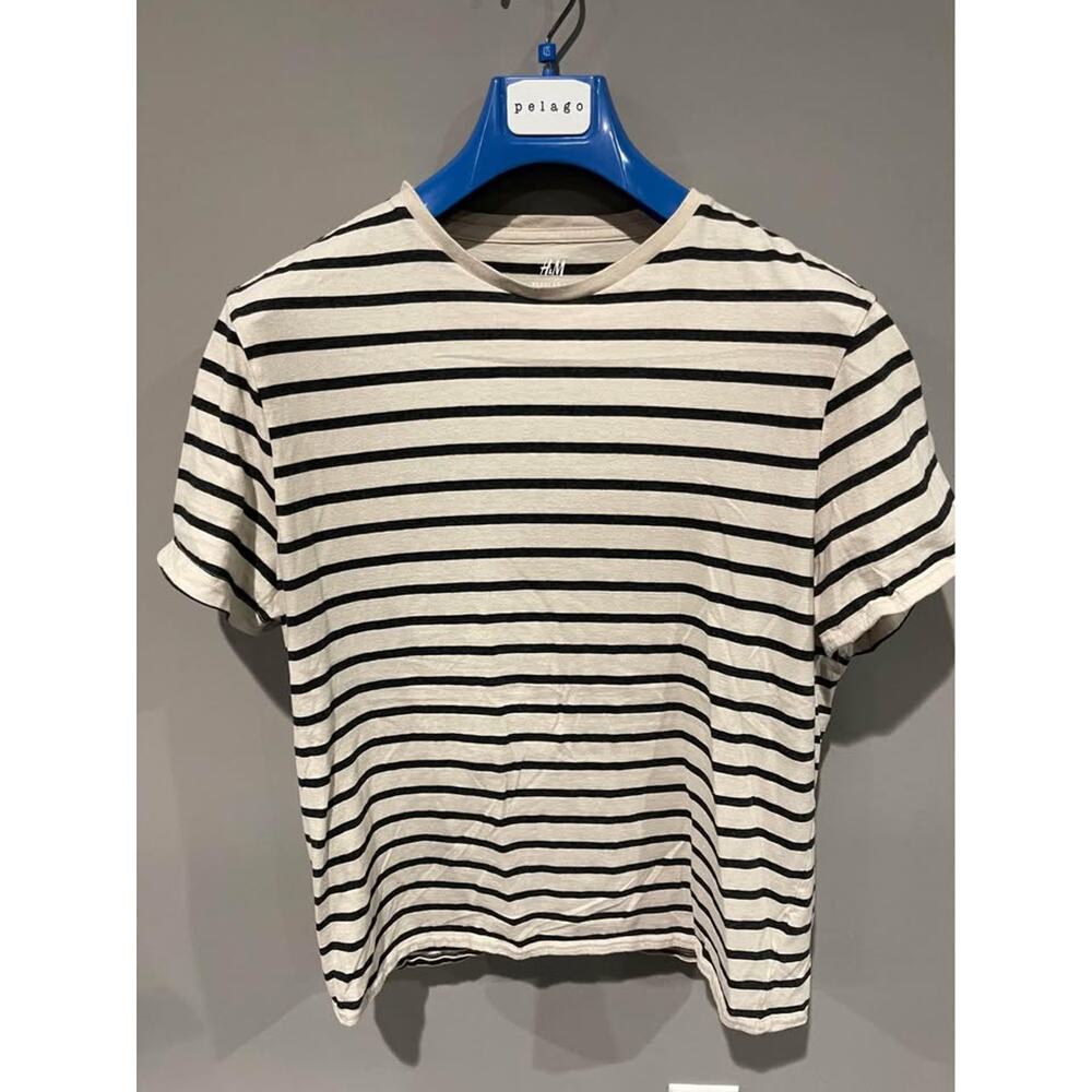 H&M Tshirt